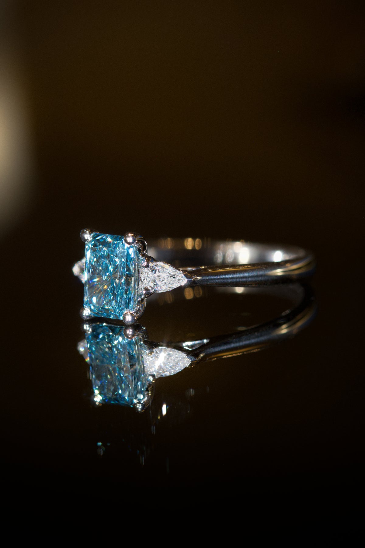 Verlovingsring Siren Blue Diamant