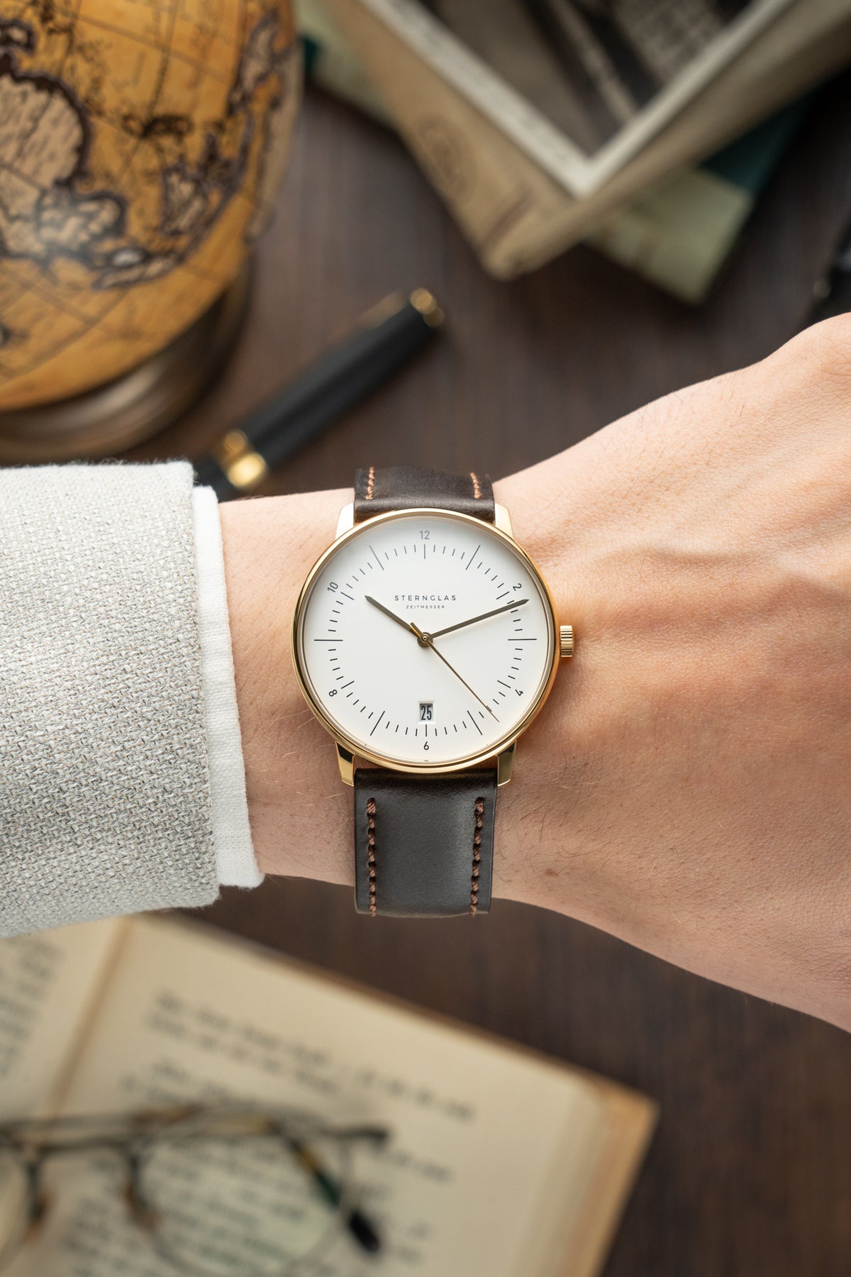 Naos Edition Heritage White