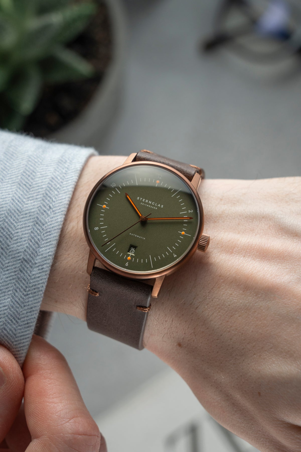Naos Dark Green Bronze - Automatic